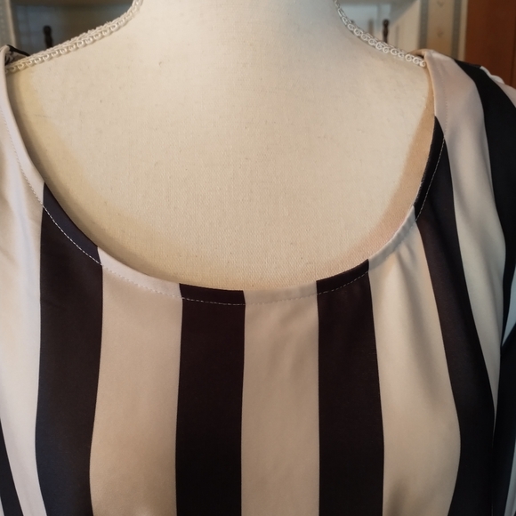 Shein Curve Striped/Animal Print Maxi Dress - Picture 2 of 11